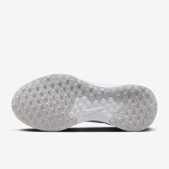 Nike Women's Revolution 7 Road Running Shoes White FB2208-100, Size 9 (New) - Picture 16 of 16